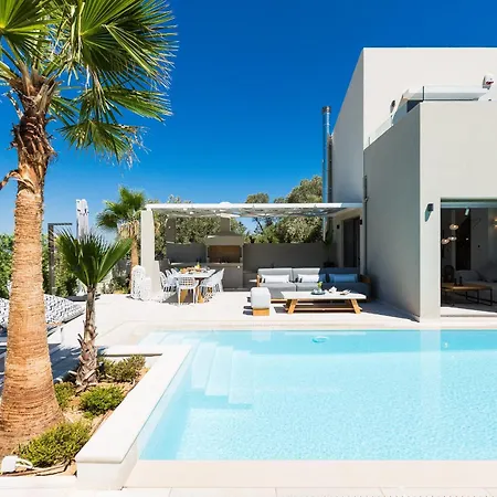 Vasilios Villa, With Pool, Gym & Close To Beach, By Thinkvilla *
