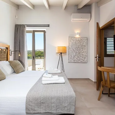 Villa Vasilios Villa, With Pool, Gym & Close To Beach, By Thinkvilla Loutra