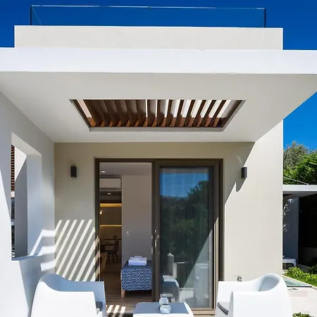 Vasilios Villa, With Pool, Gym & Close To Beach, By Thinkvilla Вилла *